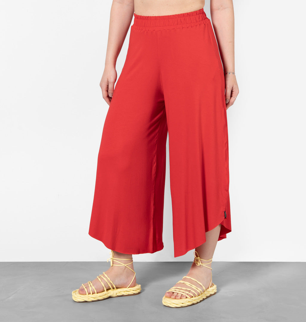Calça Pantacourt Barra Arredondada