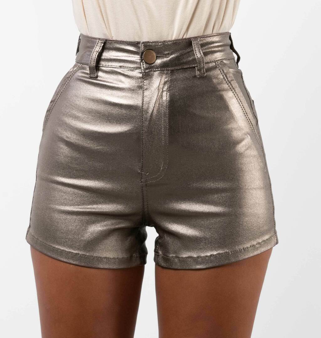 Short Em Tecido Metalizado