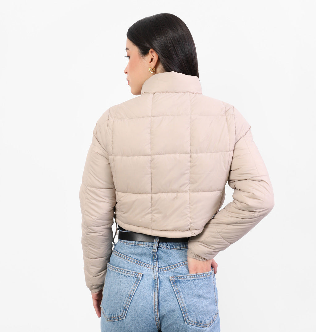 Jaqueta Puffer Cropped com Gola Alta