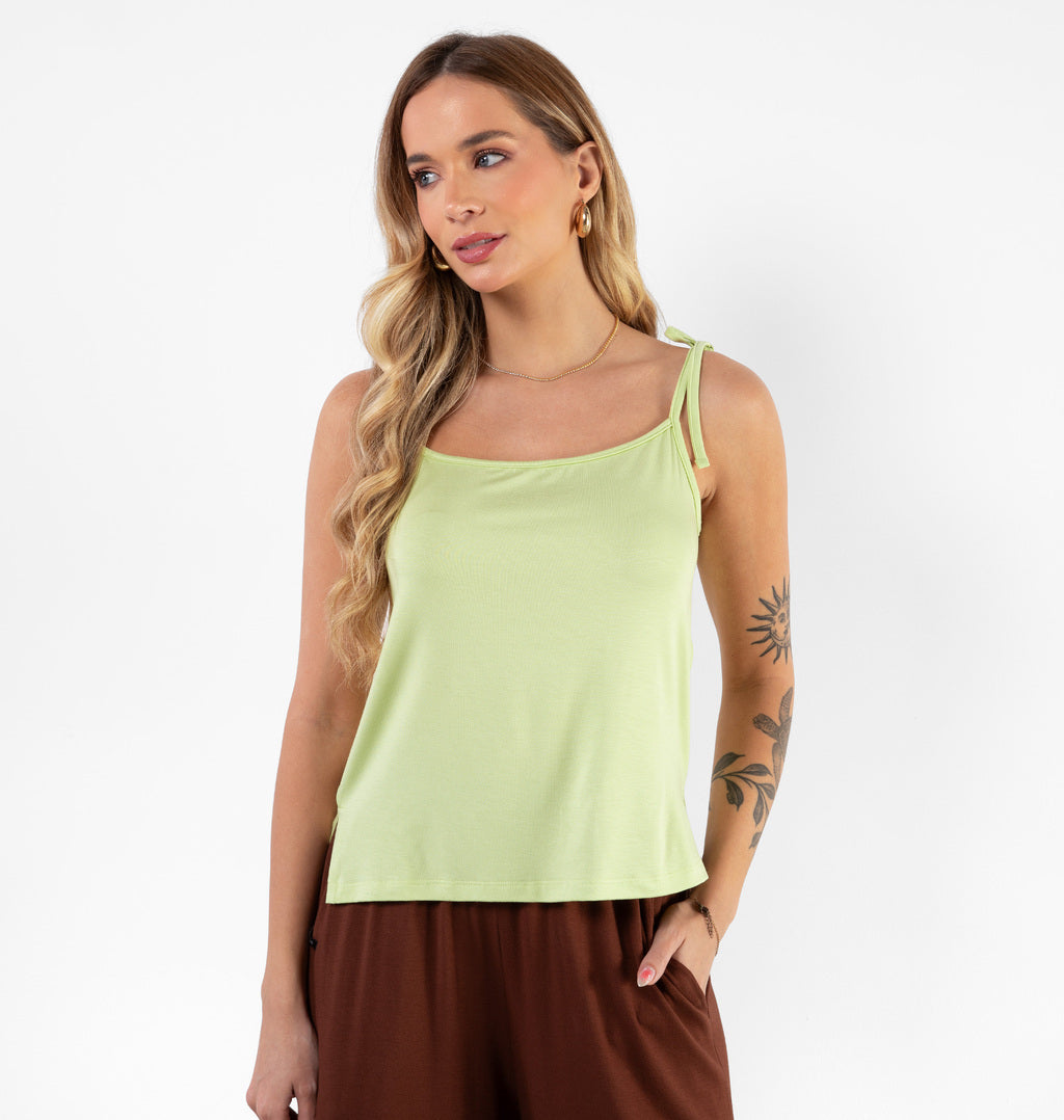 Blusa Com Fenda Lateral