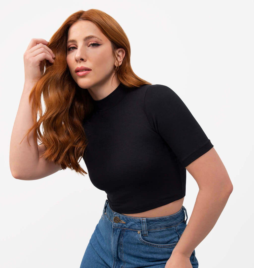 Blusa Cropped Gola Alta