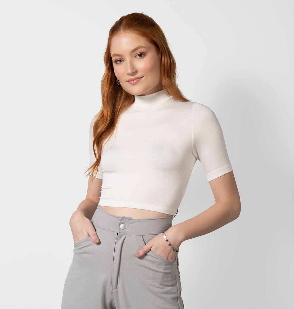 Blusa Cropped Gola Alta