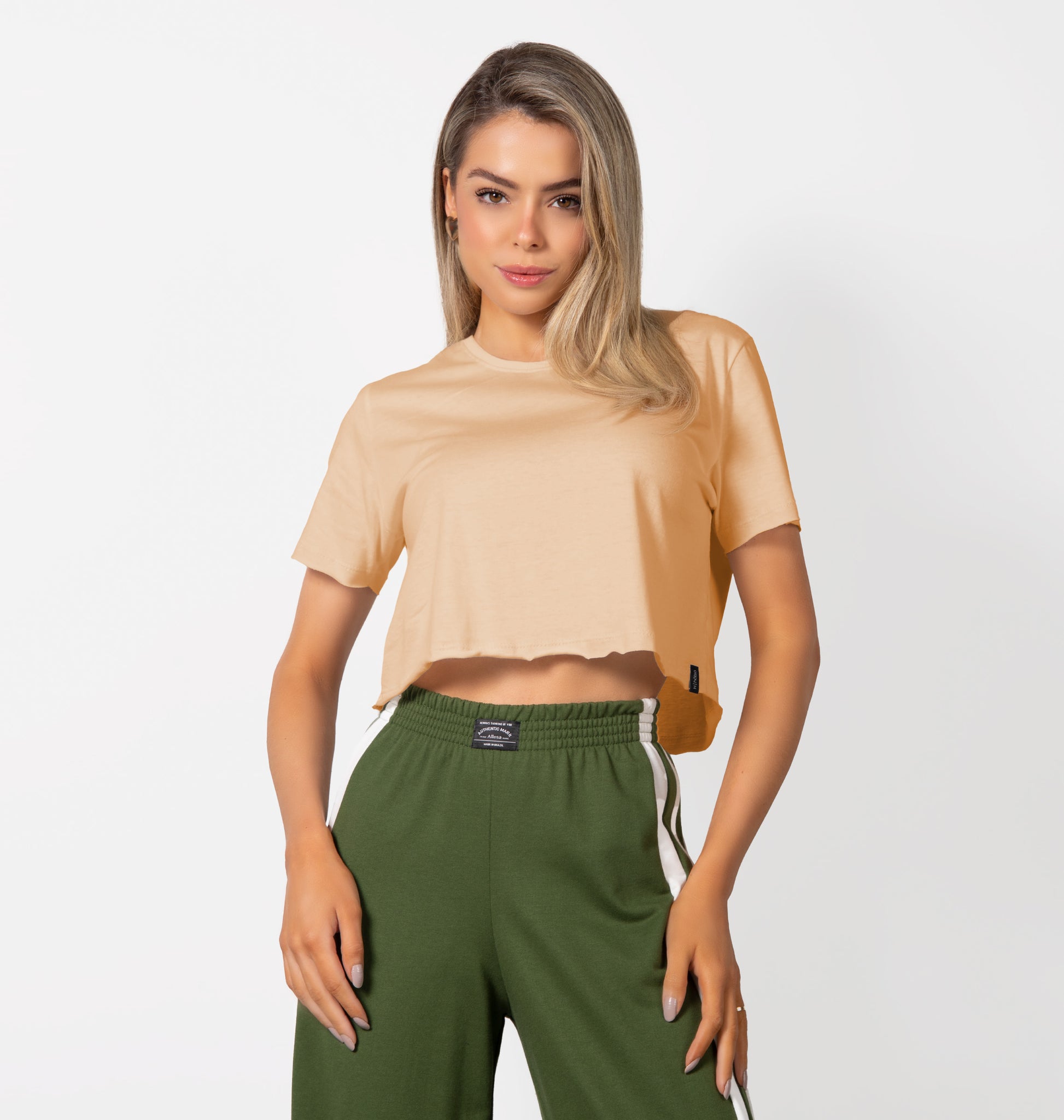 T-Shirt Cropped Corte A Fio