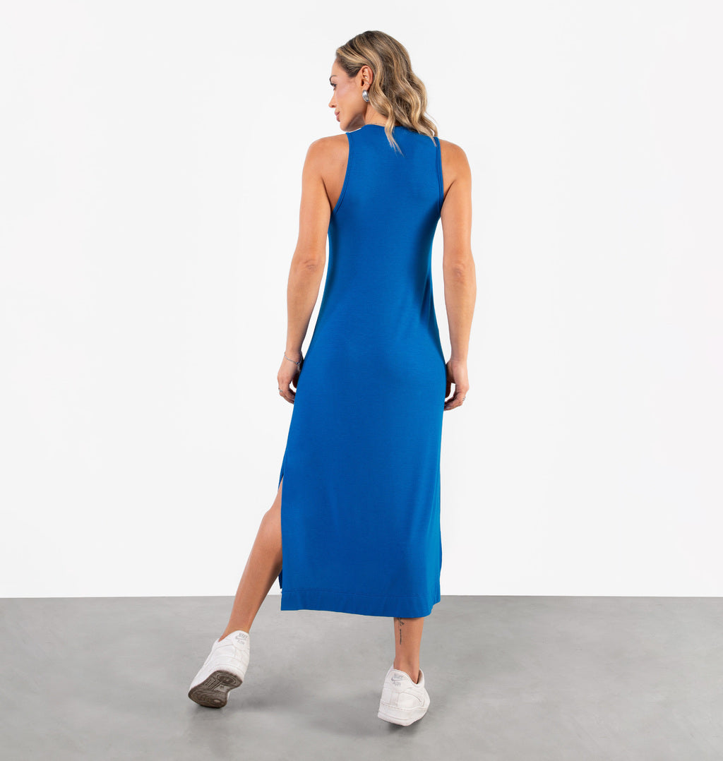 Vestido Midi Cavado