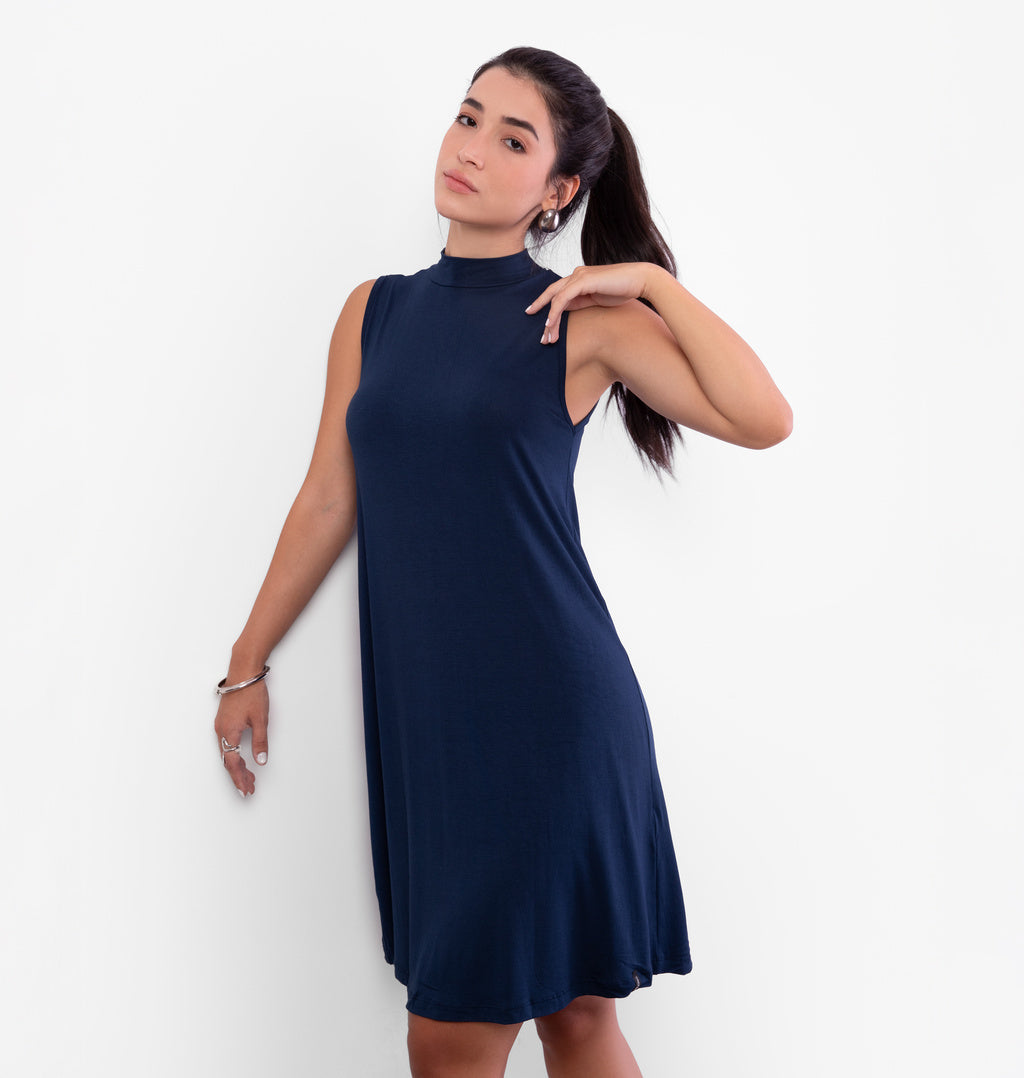 Vestido Curto Com Gola