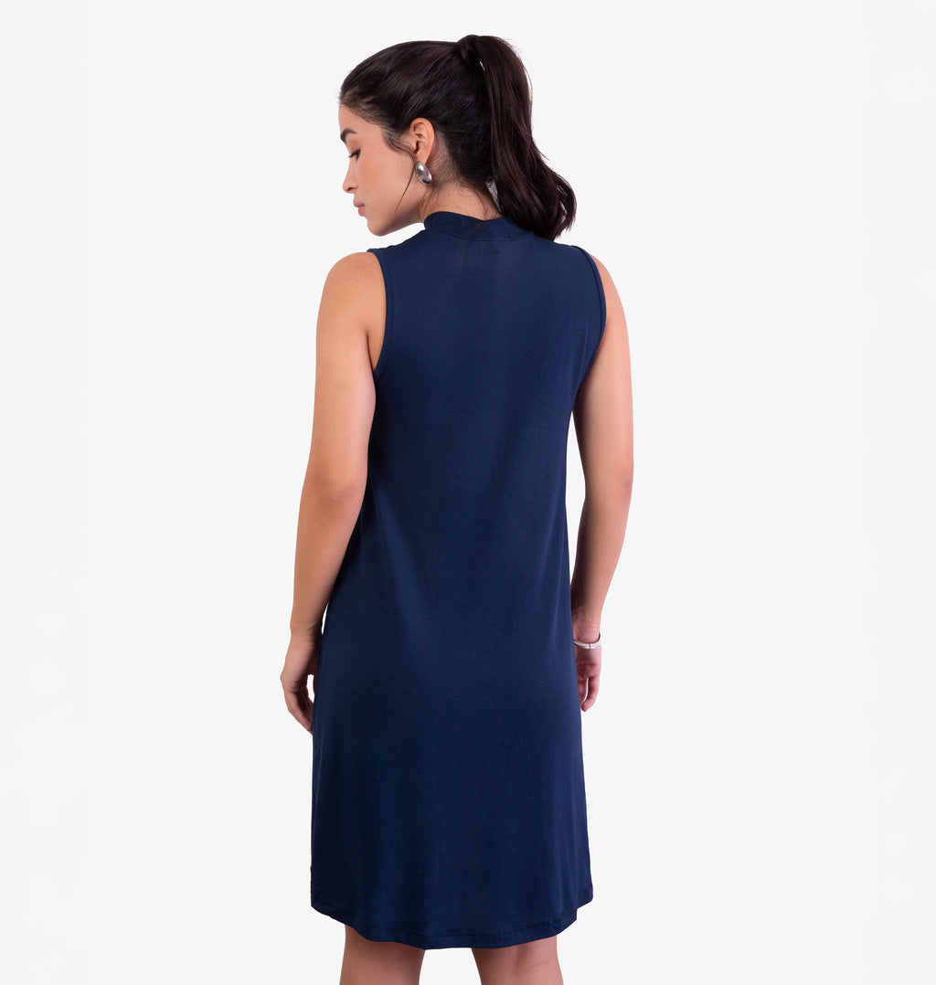 Vestido Curto Com Gola