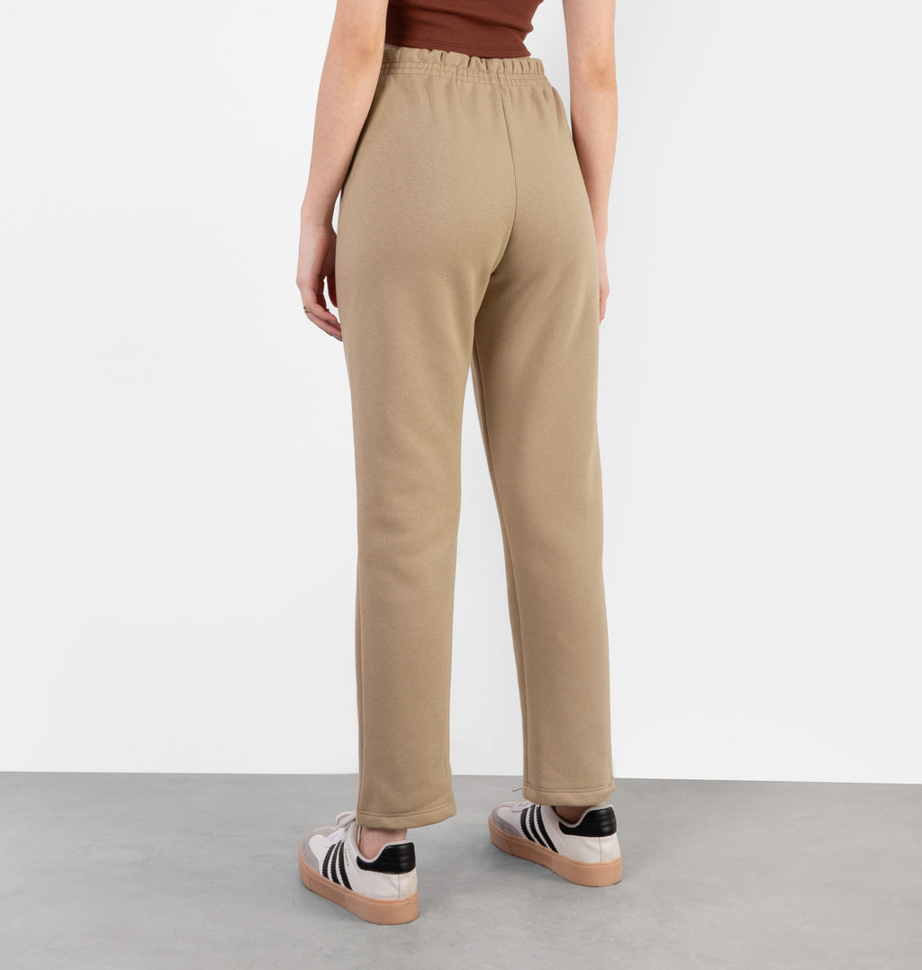 Calça Básica Reta Peluciada