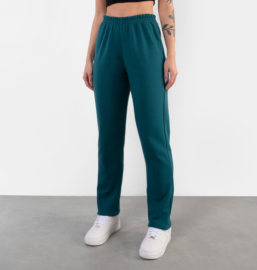 Calça Básica Reta Peluciada