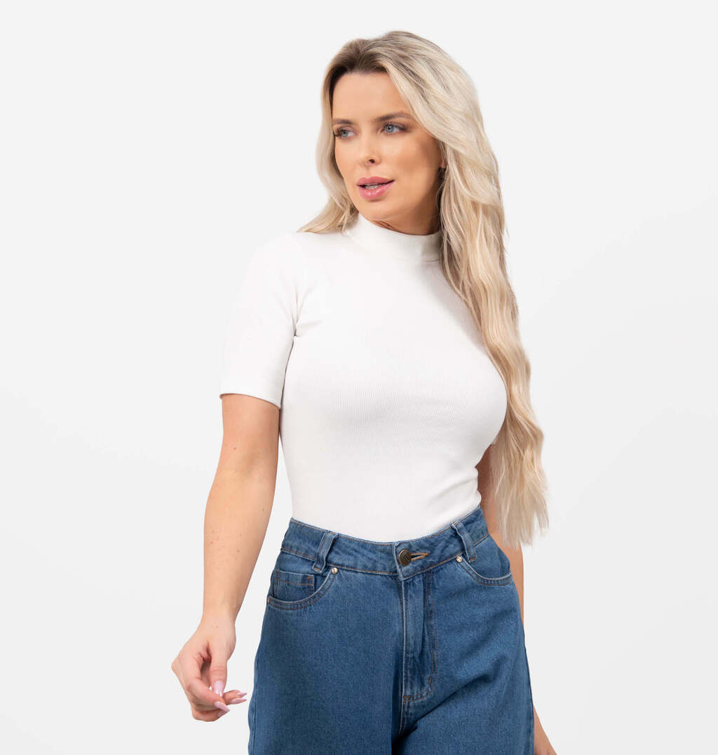 Blusa Básica Meia Gola De Ribana