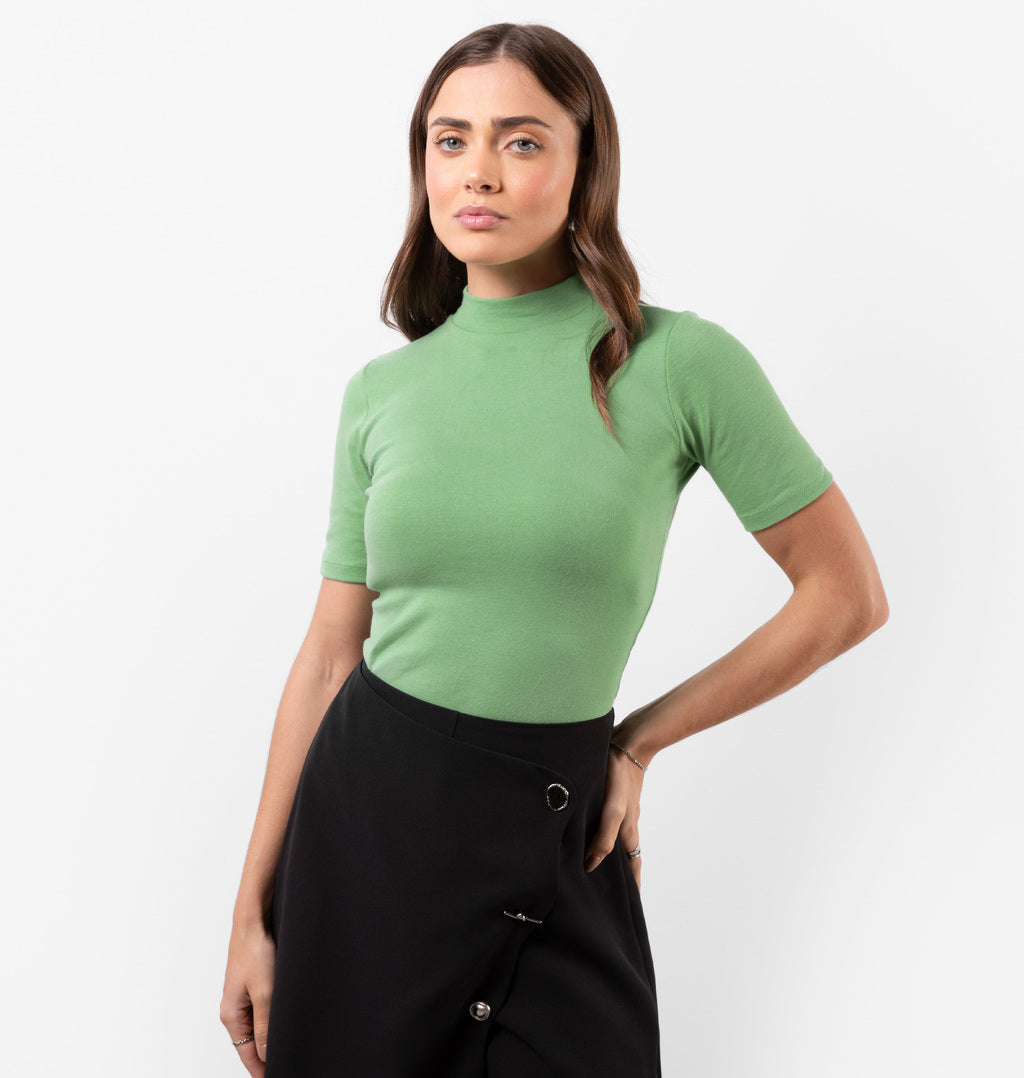 Blusa Básica Meia Gola De Ribana