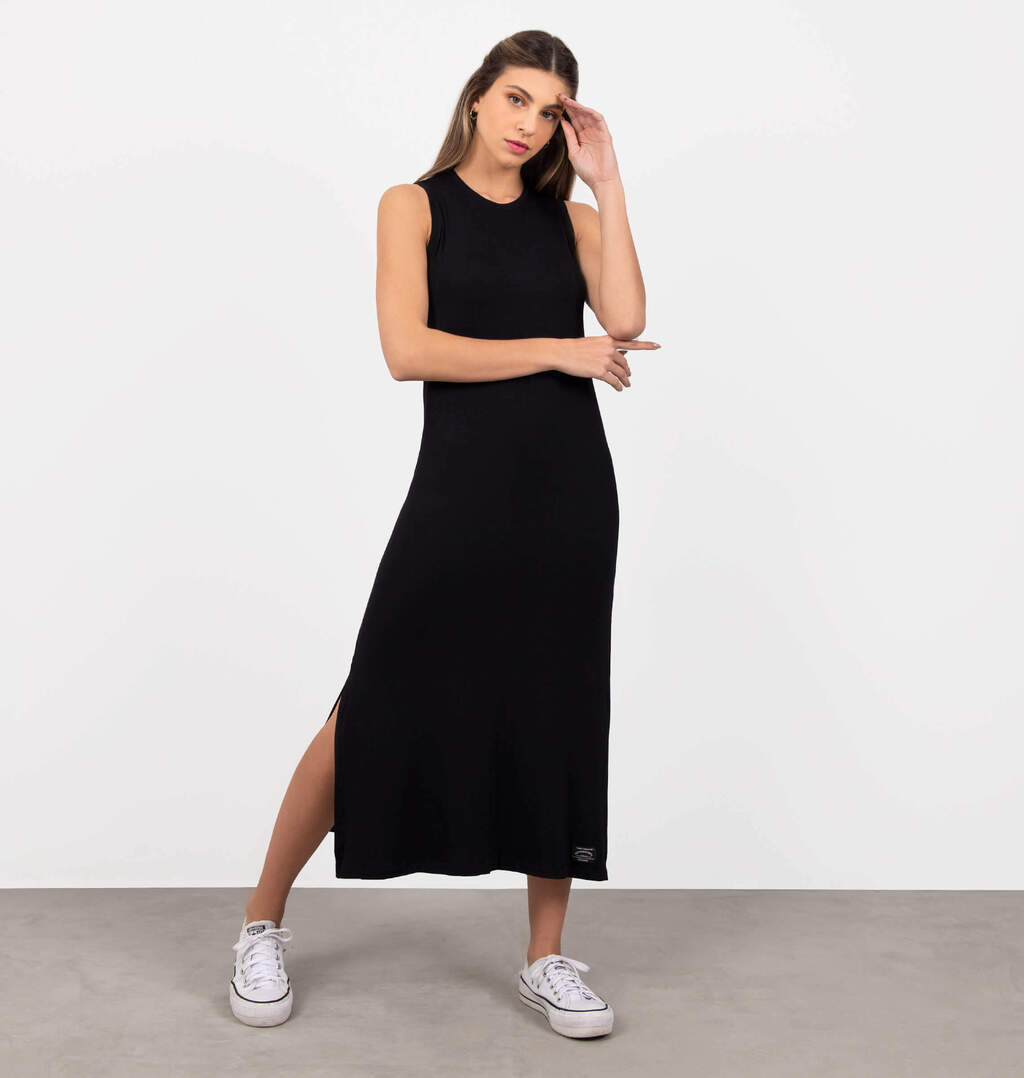 Vestido Midi Reto Com Fenda Lateral