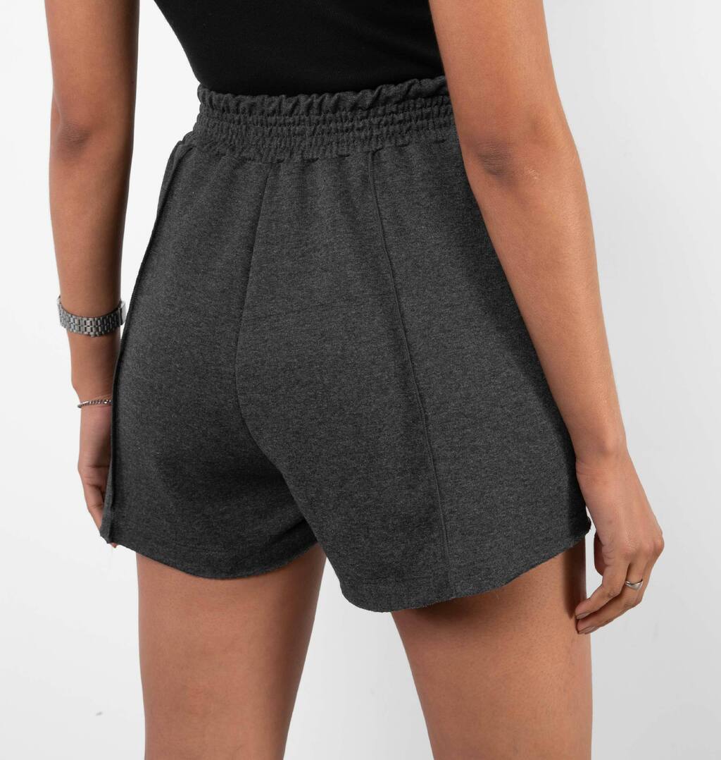 Short Curto Costura Aparente
