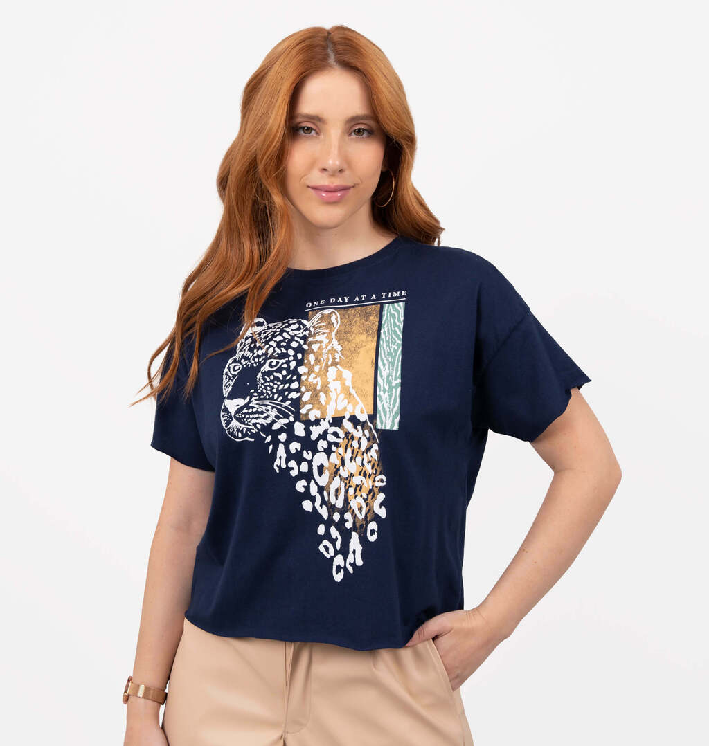 T-Shirt Estampa One Day Onça