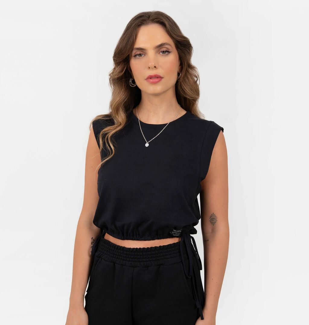 Regata Cropped Em Meia Malha