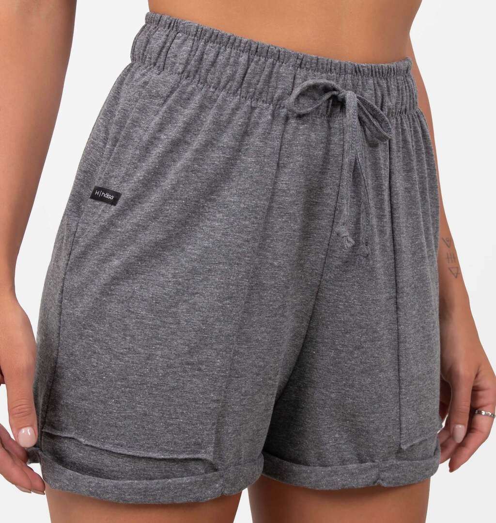 Short Básico Meia Malha