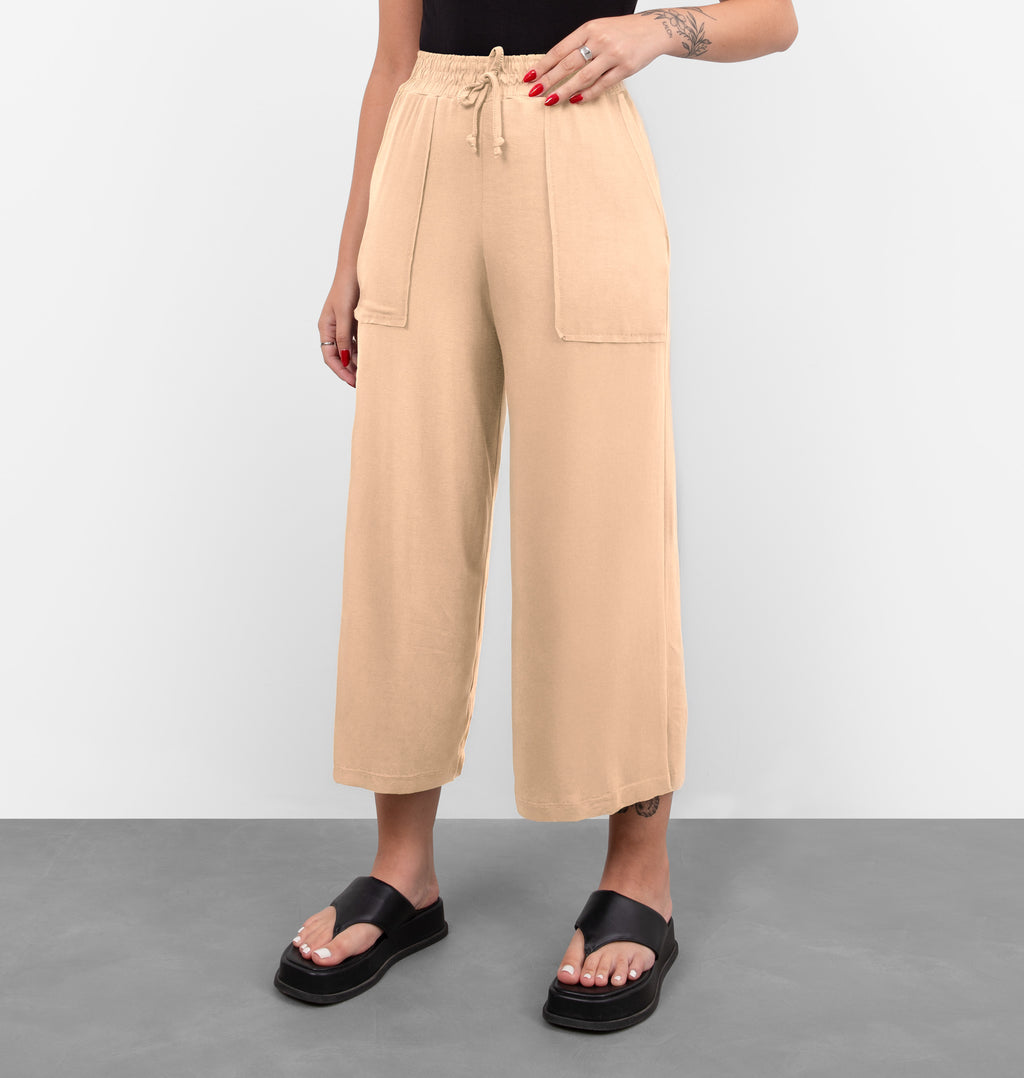 Calça Pantacourt Bolso Amplo