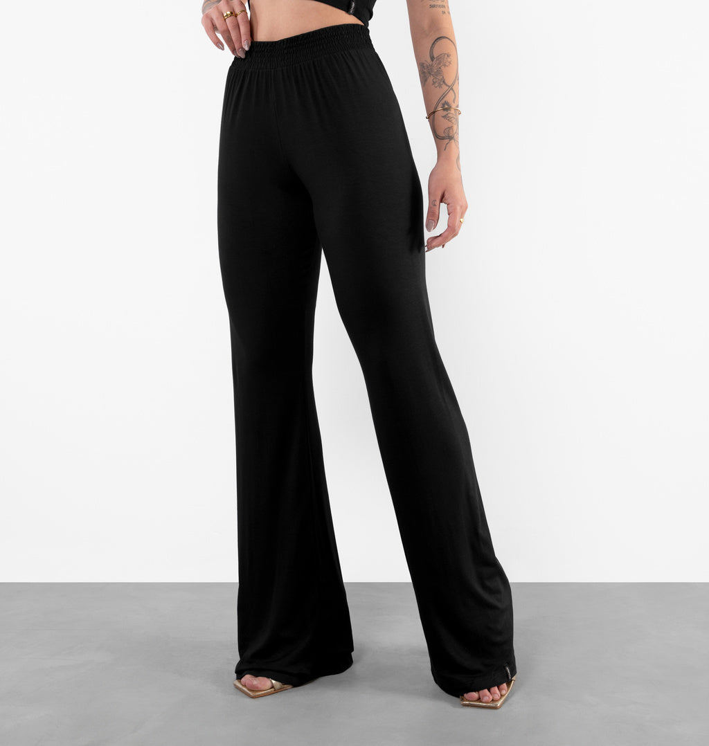 Calça Flare De Viscolycra