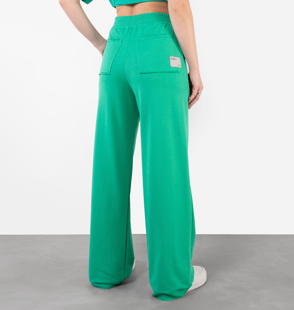 Calça Wide Leg Moletinho Com Bolso Posterior