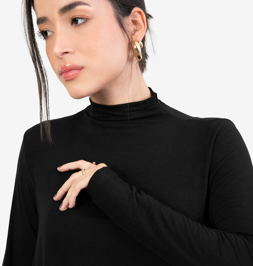 Blusa Alongada Com Fenda A Fio