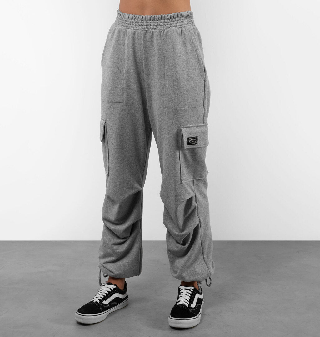 Calça Cargo De Moletinho Com Pregas