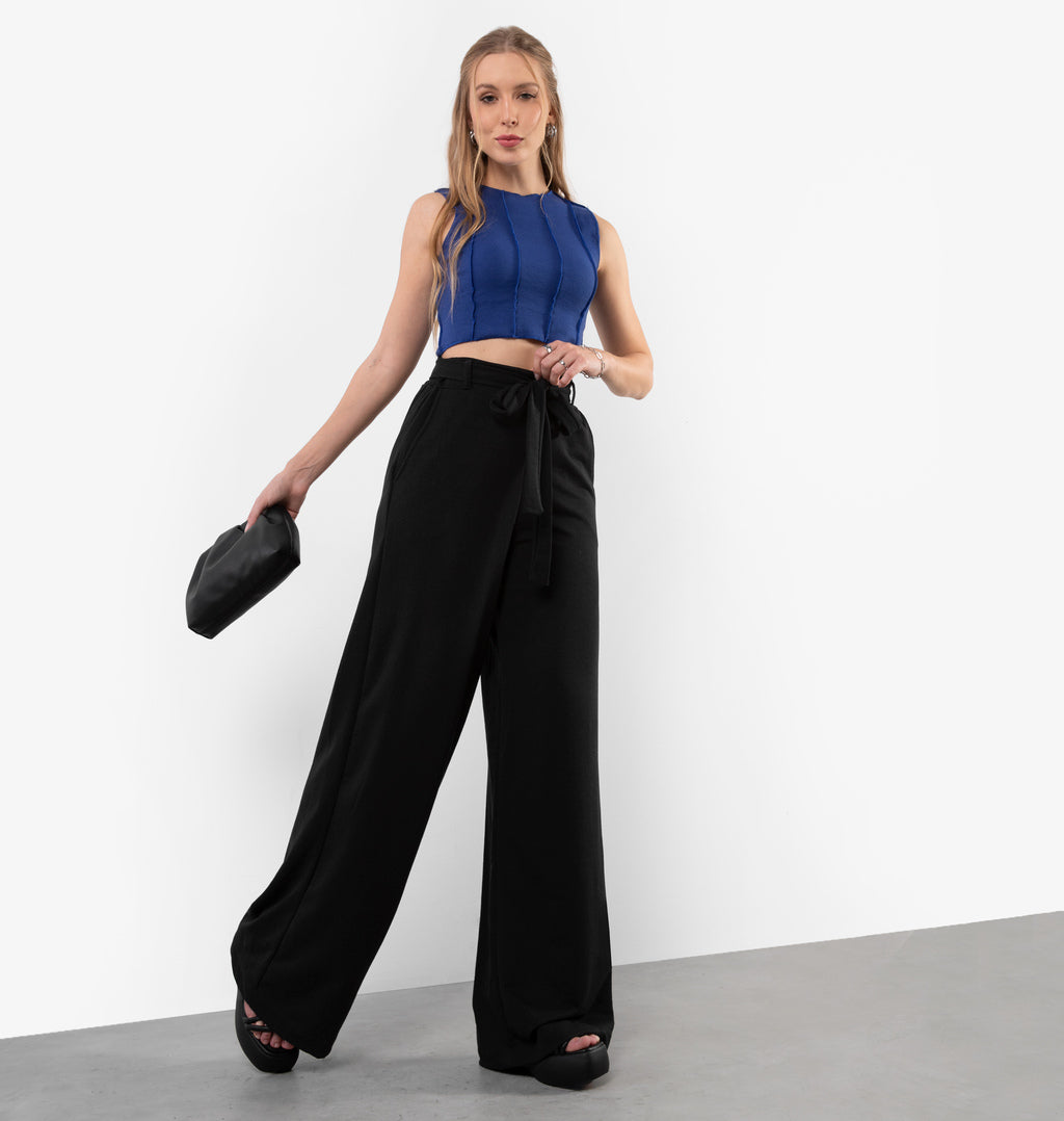 Calça Wide Leg Com Cinto Faixa