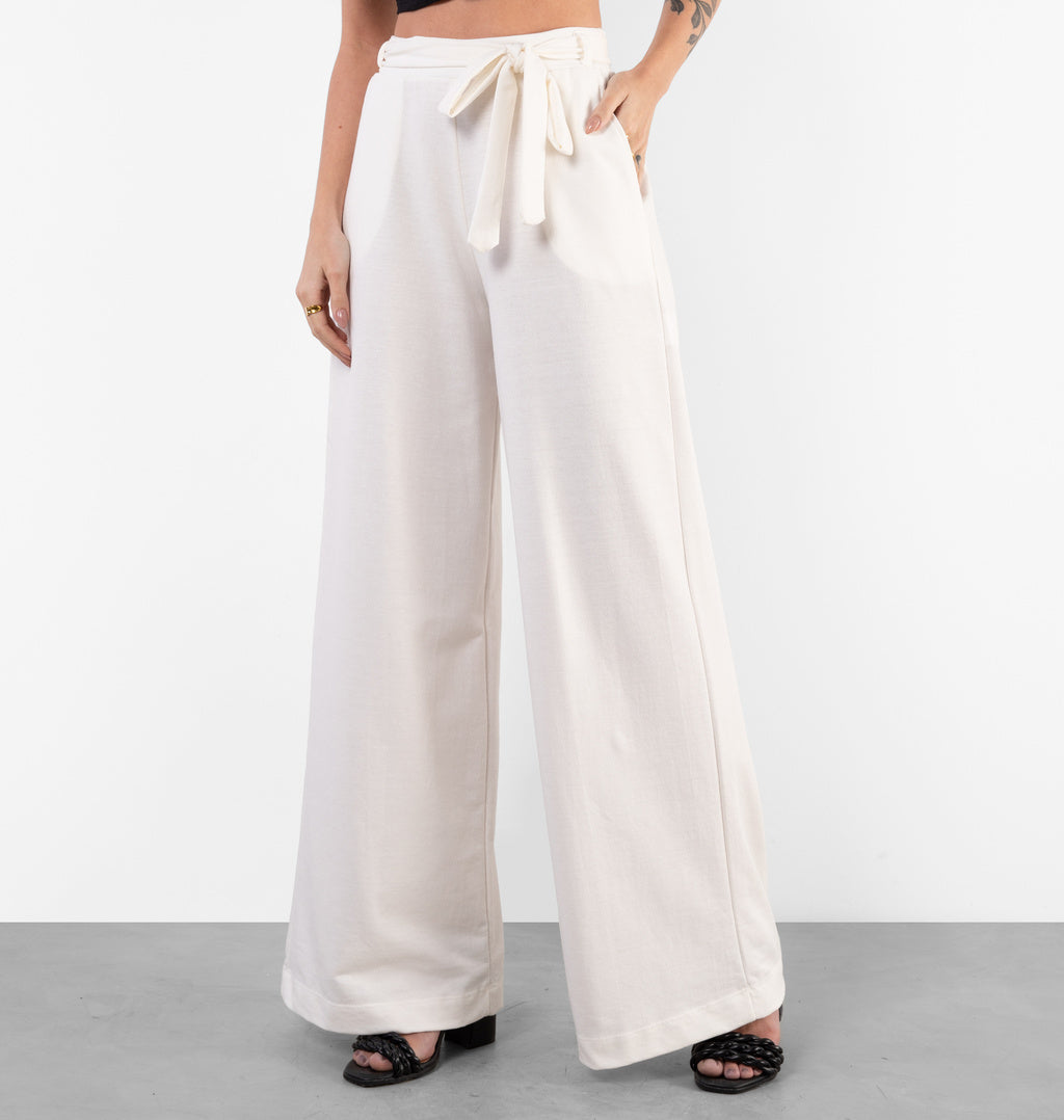 Calça Wide Leg Com Cinto Faixa