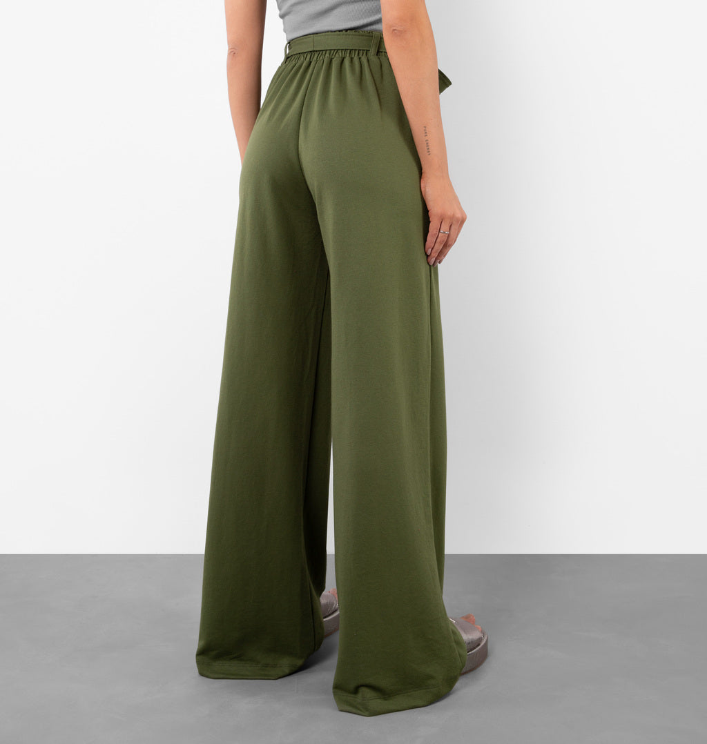 Calça Wide Leg Com Cinto Faixa