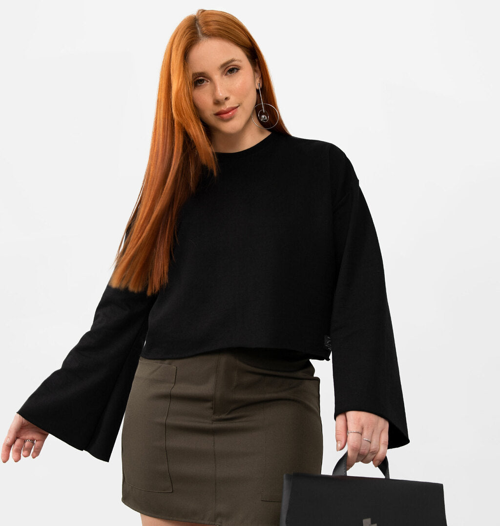 Blusão Cropped Manga Ampla A Fio