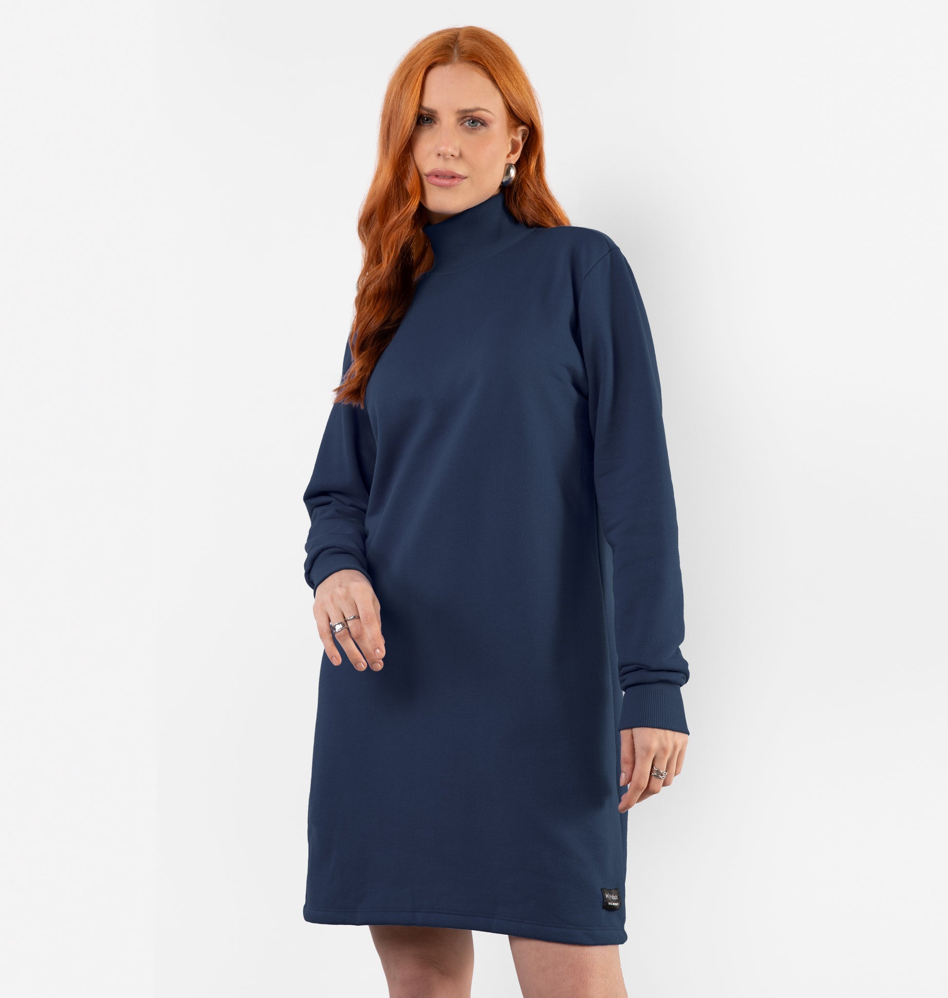 Vestido Básico Peluciado Com Gola Alta