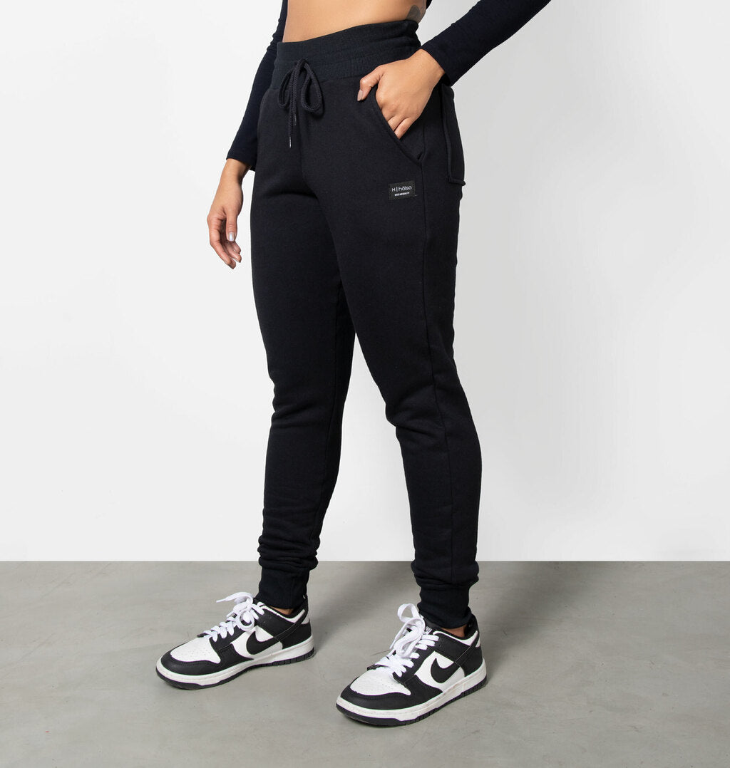 Calça Básica Peluciada Com Bolso Posterior