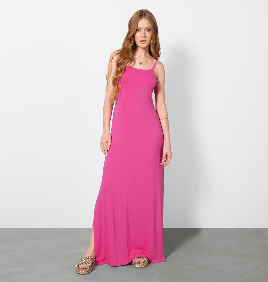 Vestido Longo Com Decote Reto