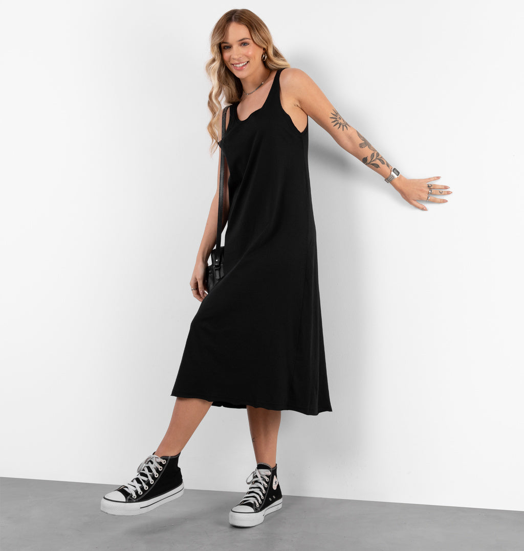 Vestido Regata Em Meia Malha Midi