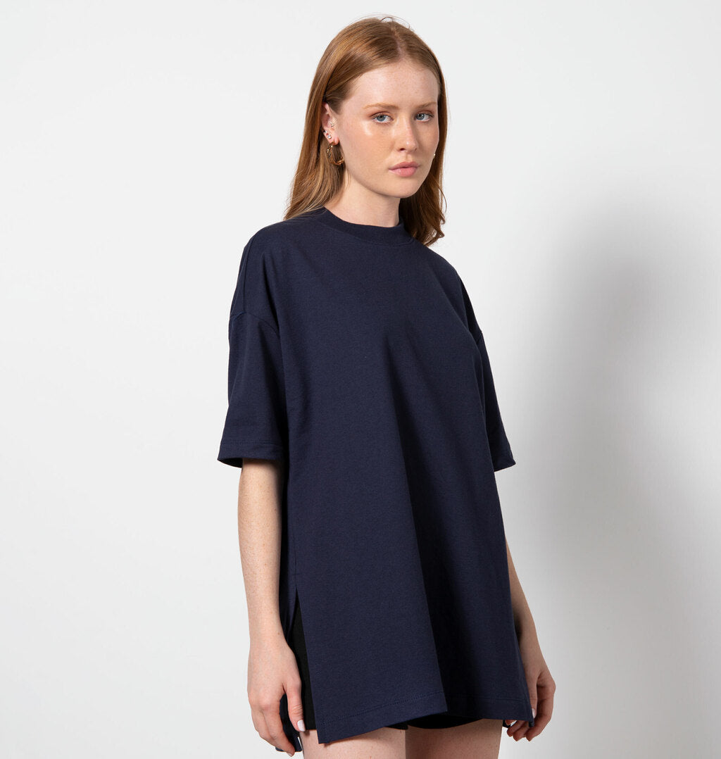 Camiseta Over Com Recorte Lateral