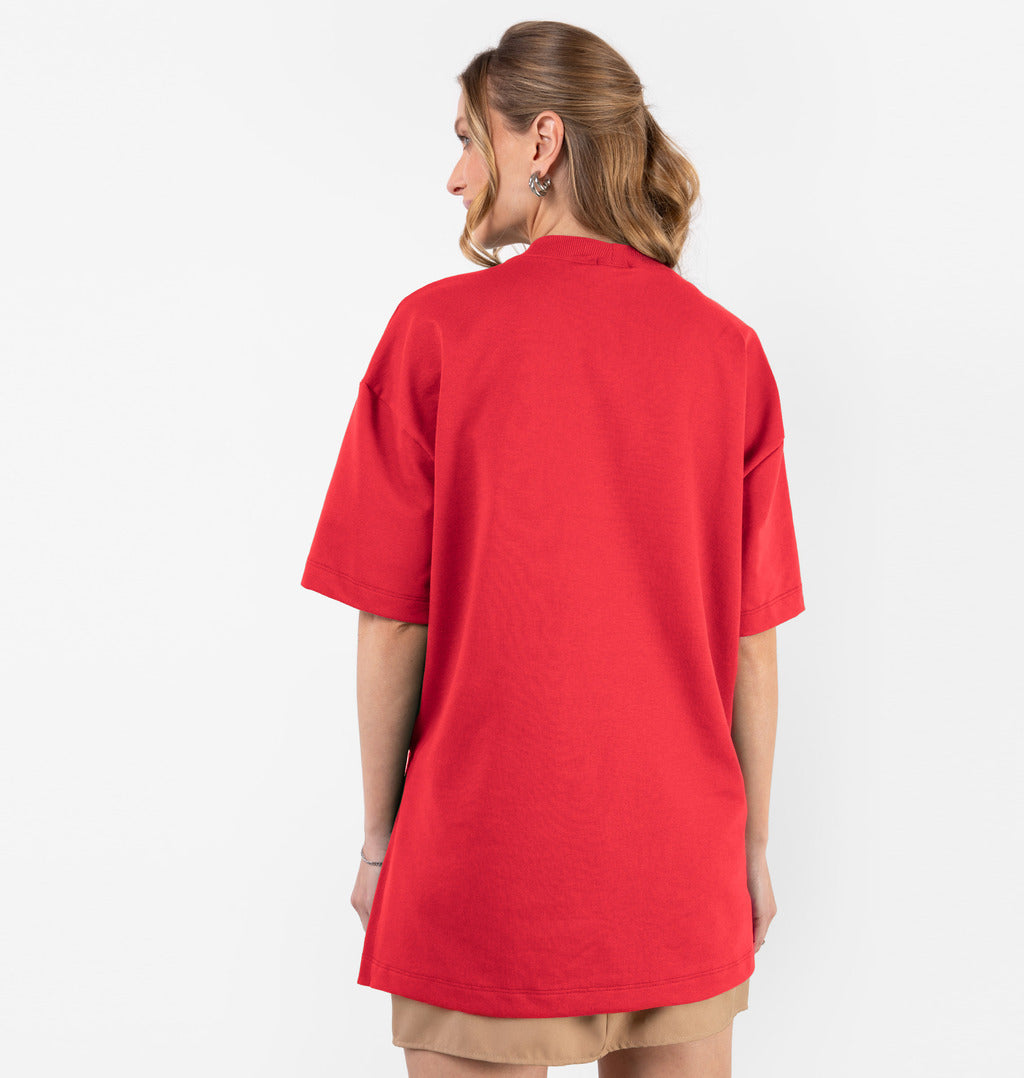 Camiseta Over Com Recorte Lateral
