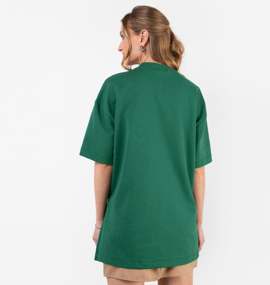 Camiseta Over Com Recorte Lateral