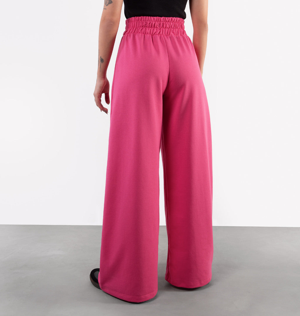 Calça Pantalona Com Friso