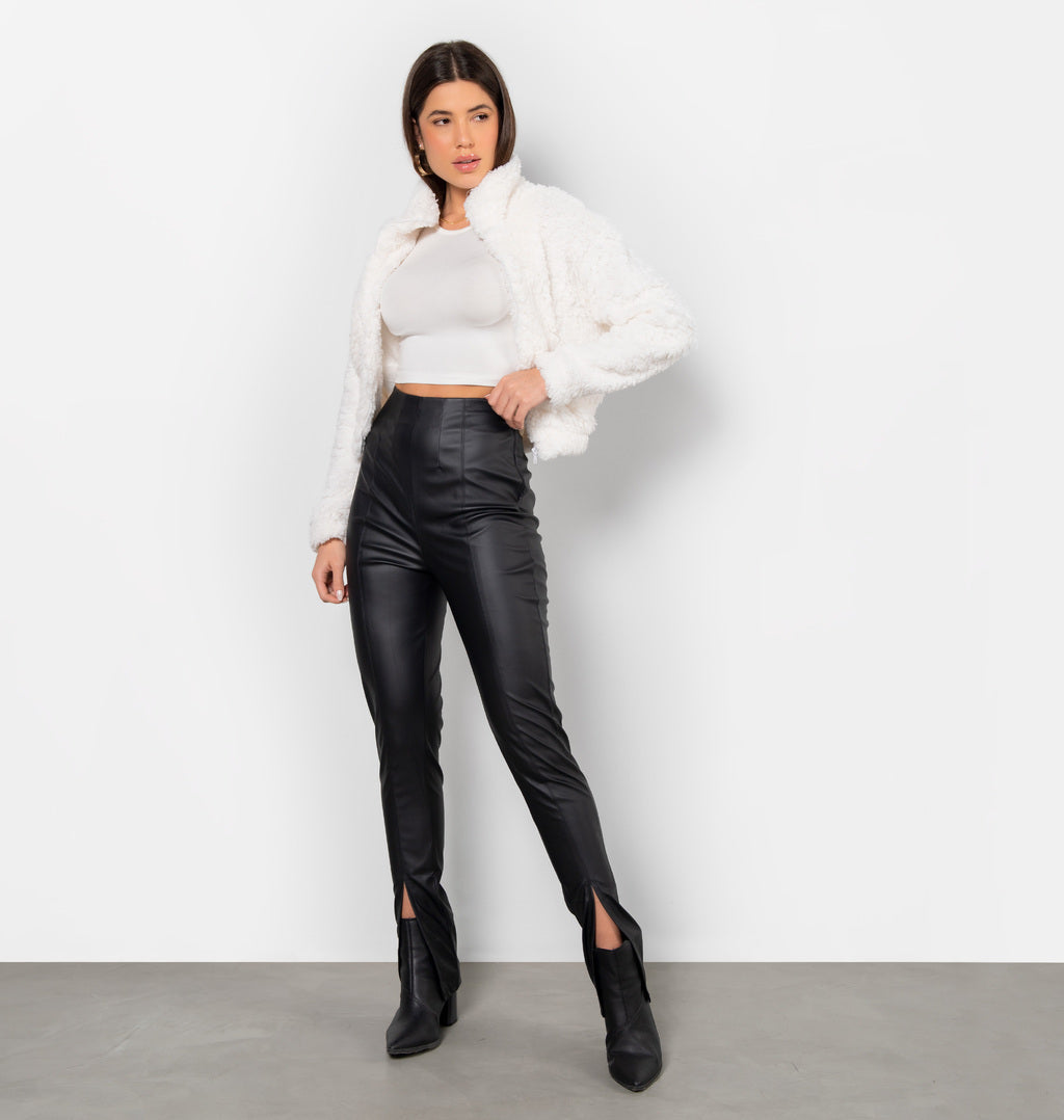 Casaco Teddy Cropped Bomber