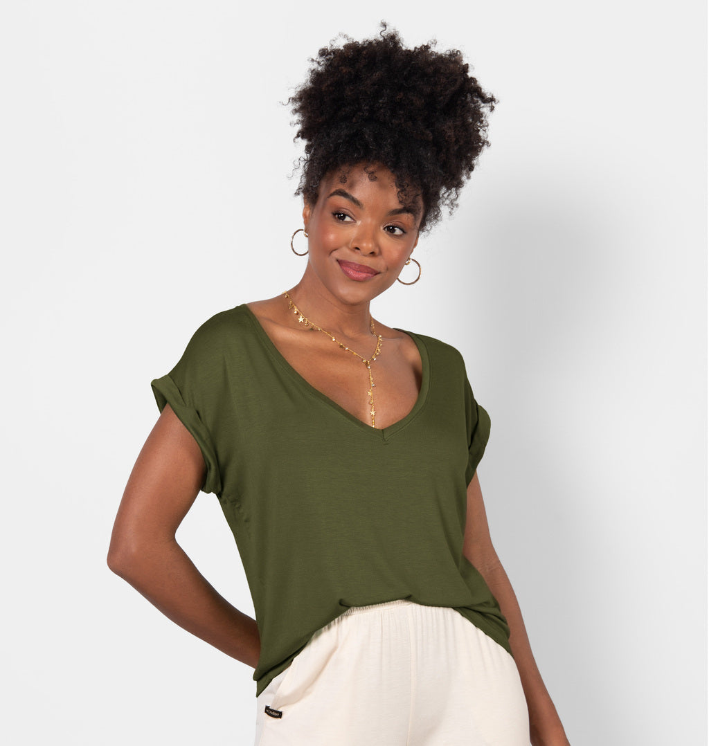 Blusa Básica Com Decote V E Manga Dobrada
