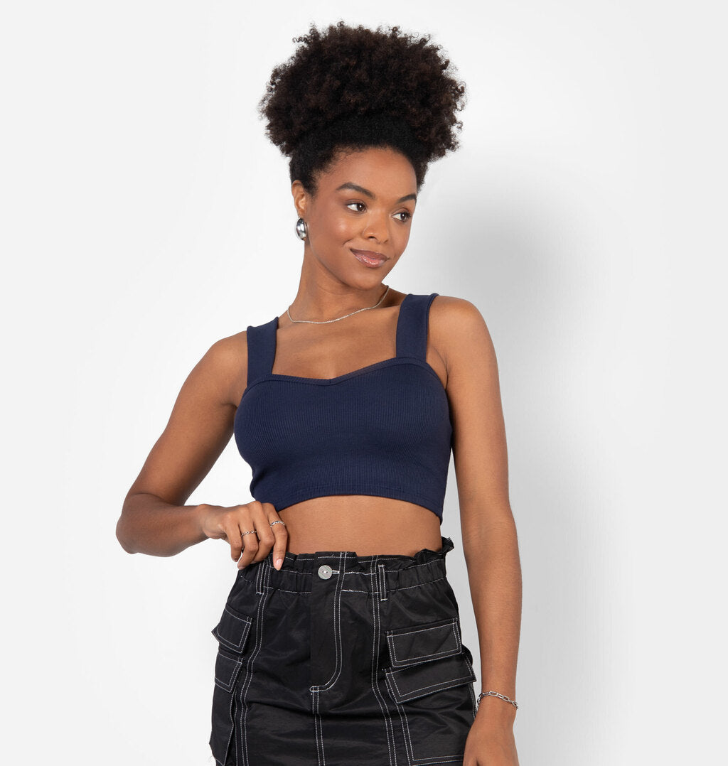 Cropped Com Decote Coração Em Ribana