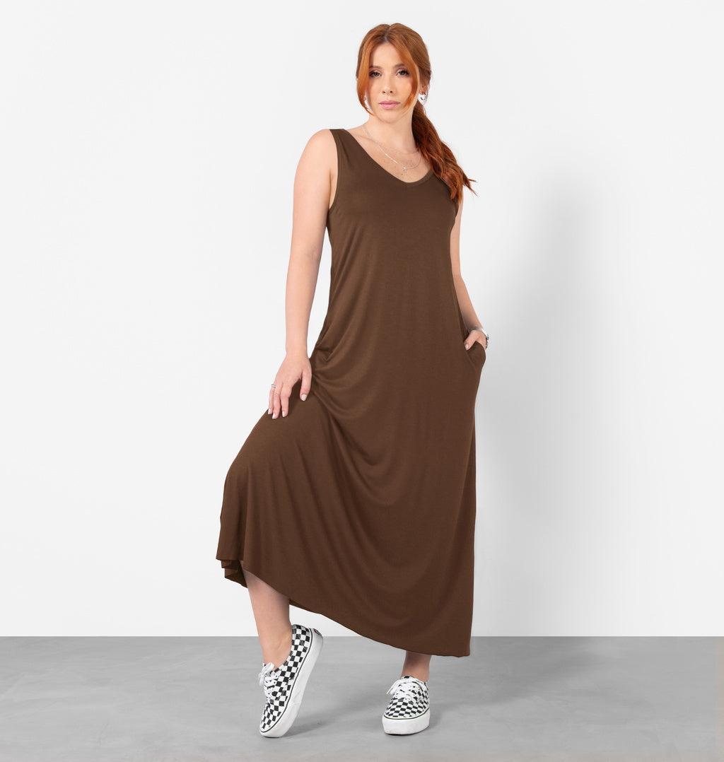 Vestido Midi Pimpão Regata Com Bolsos