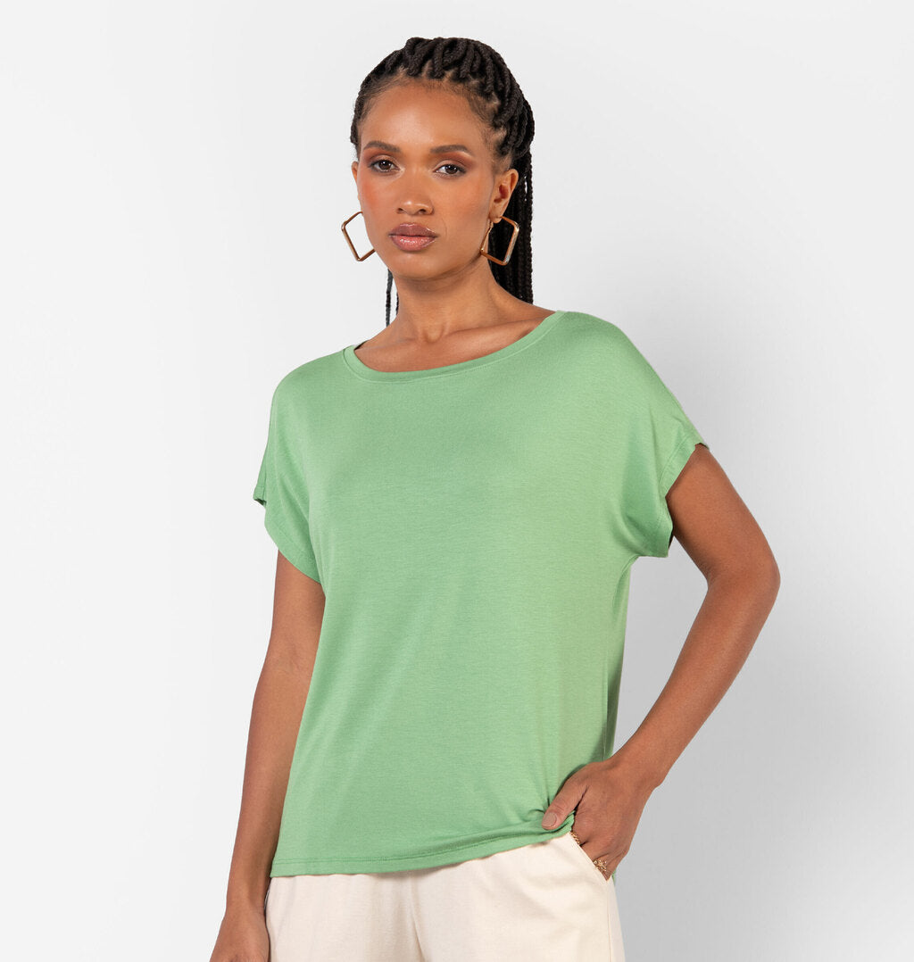 Blusa Básica Decote Canoa
