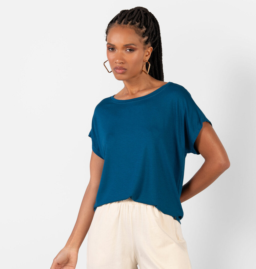 Blusa Básica Decote Canoa