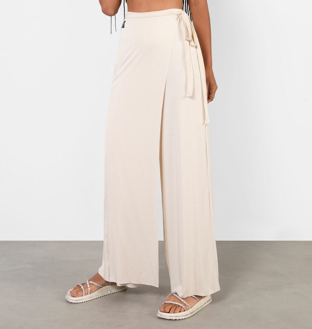 Calça Pareô Cropped Em Viscolycra