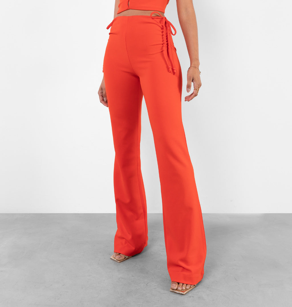 Calça Flare Com Franzido No Cós