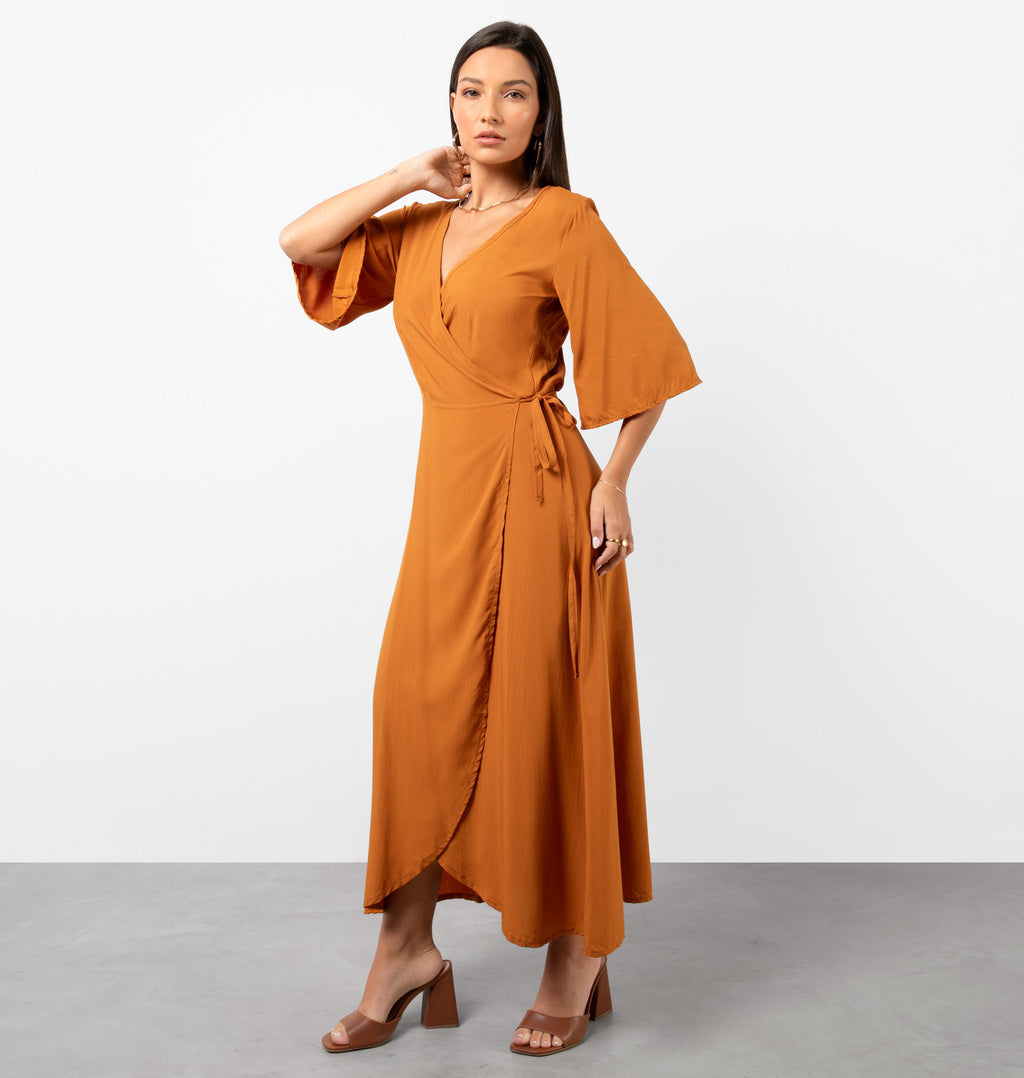 Vestido Midi Envelope Em Viscose