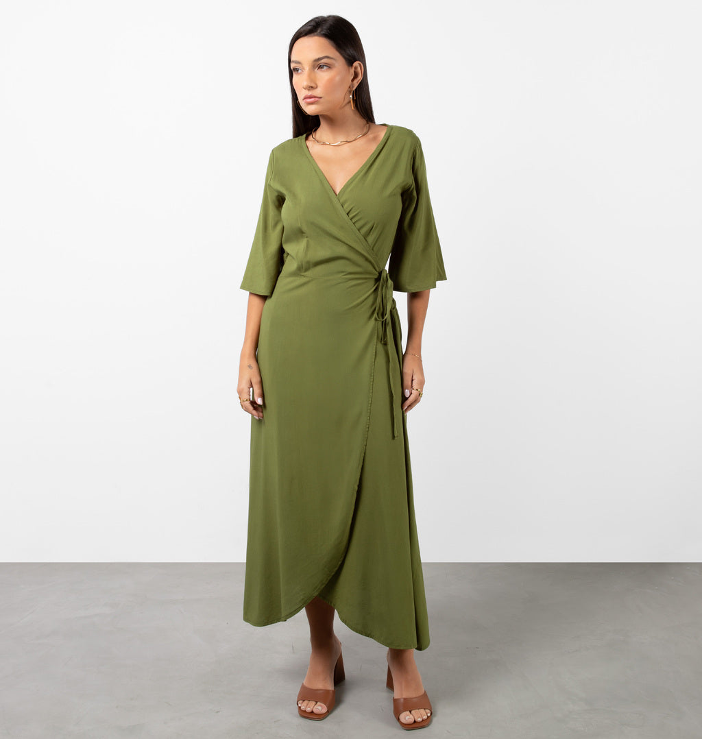 Vestido Midi Envelope Em Viscose