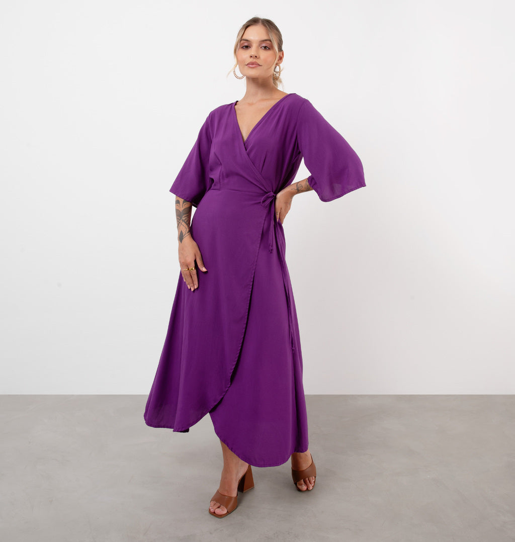Vestido Midi Envelope Em Viscose
