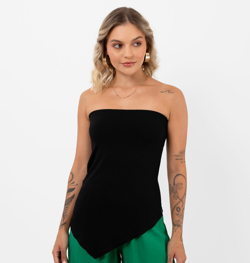 Blusa Tomara Que Caia Assimétrica