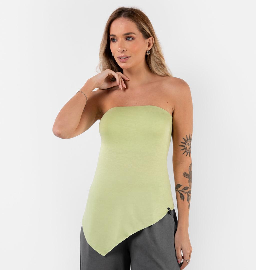 Blusa Tomara Que Caia Assimétrica