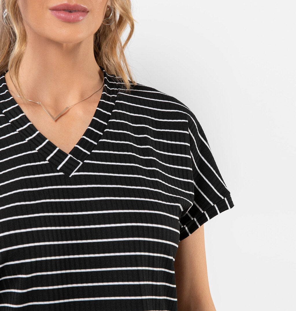 Blusa Com Manga Curta Listrada
